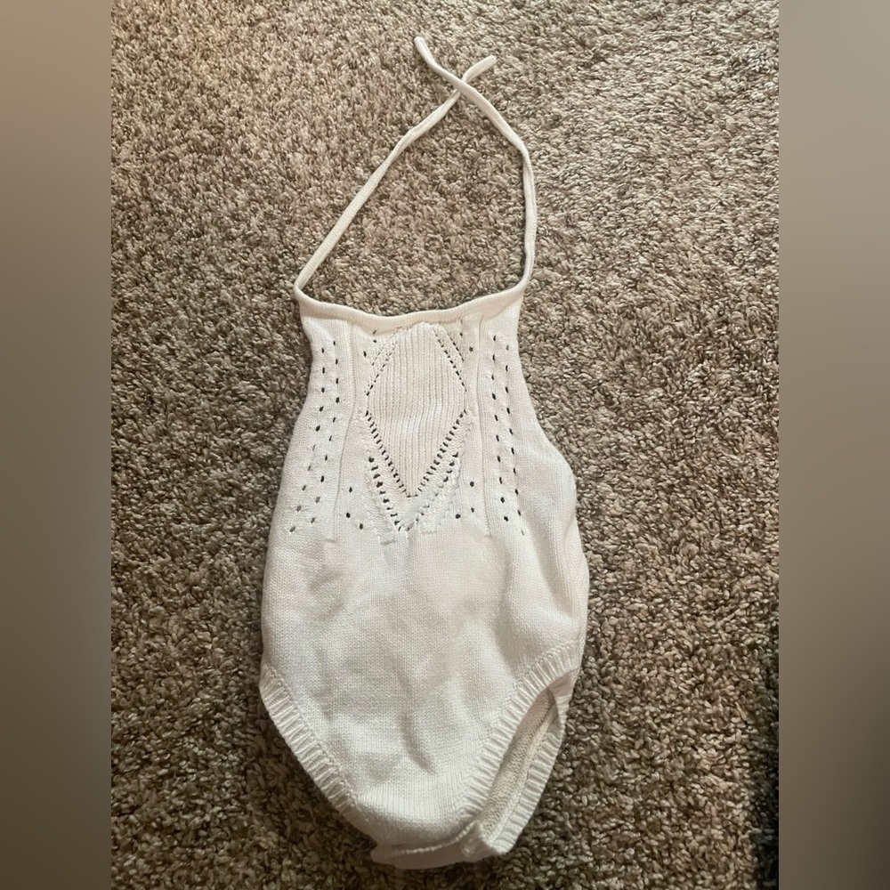 Bailey’s blossoms knit one piece